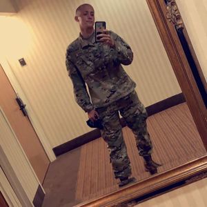 Meet your Posher, Marshall